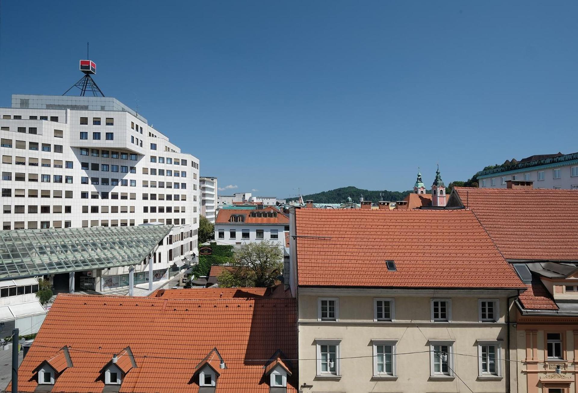 Lawyers Loft In Heritage Skyscraper Ljubljana Eksteriør billede