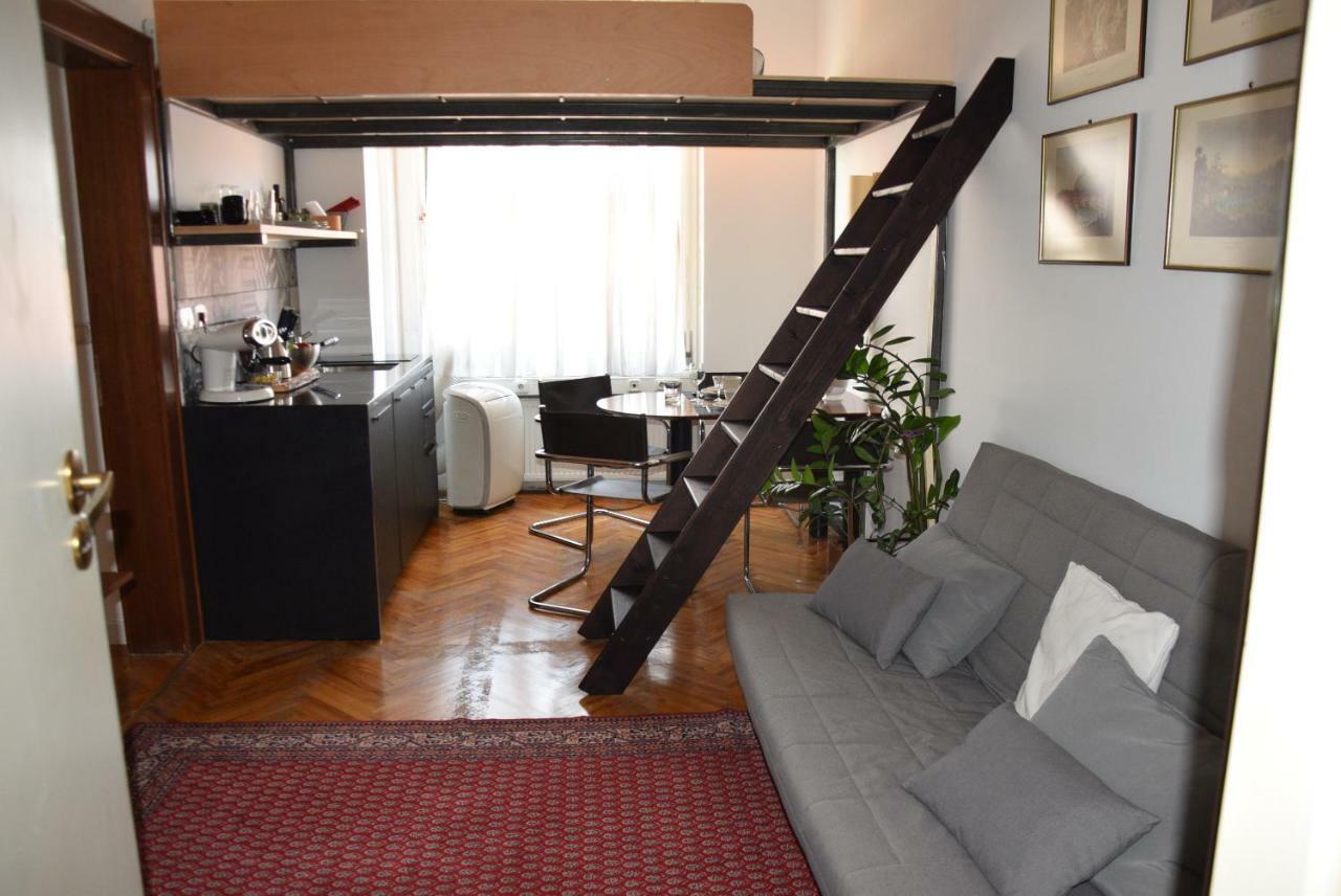 Lawyers Loft In Heritage Skyscraper Ljubljana Eksteriør billede